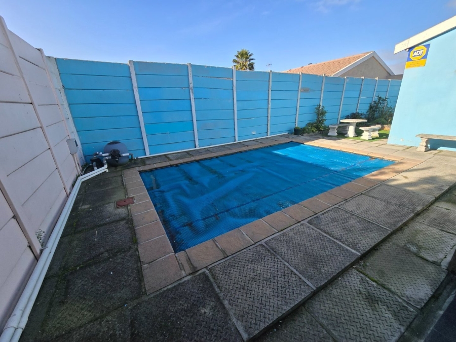 3 Bedroom Property for Sale in Colorado Park Western Cape